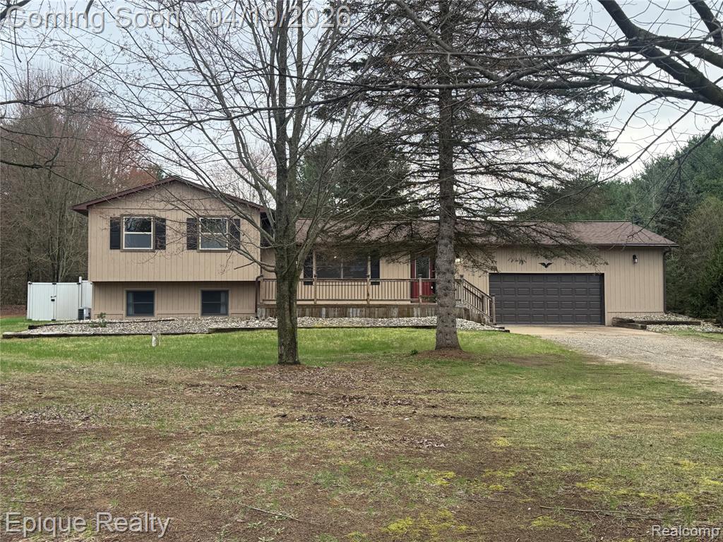 8269 Morrish Road, Flushing, MI 48433 — front exterior