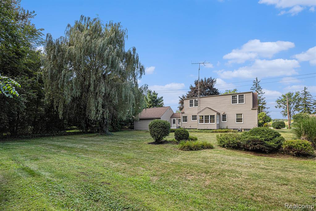5294 E Atherton Road, Burton, MI 48519 — Photo 19