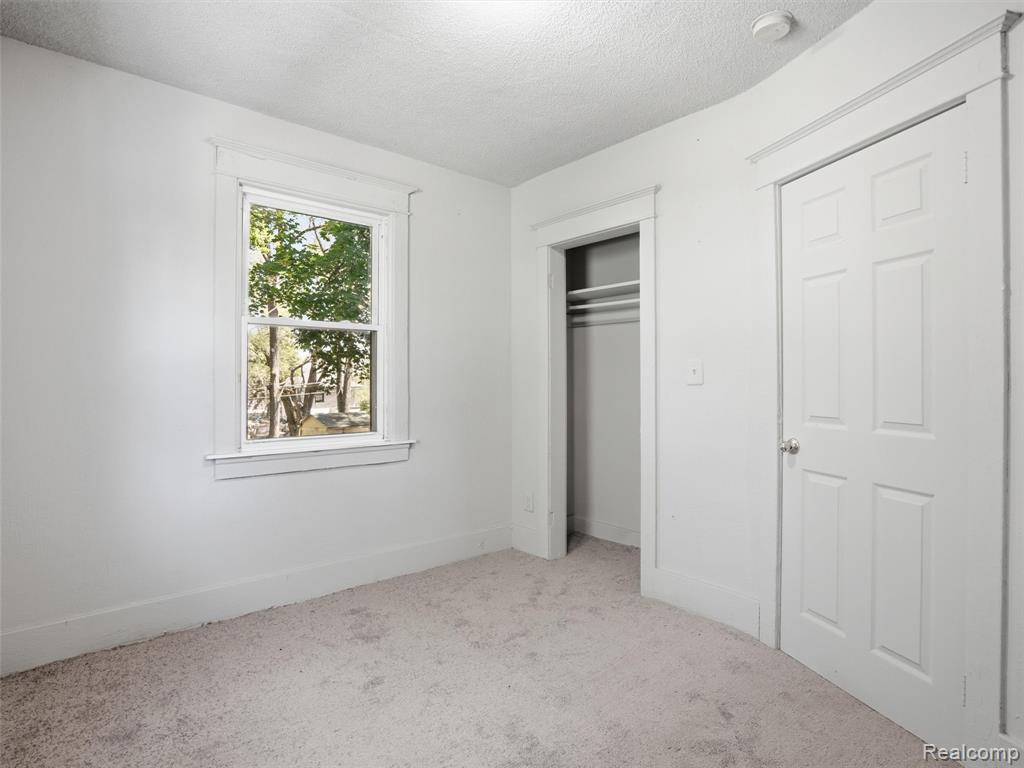 45 Kemp Street, Pontiac, MI 48342 — Photo 13