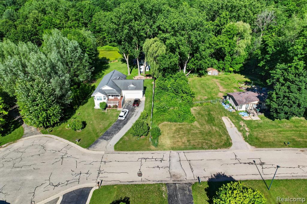 4975 Pleasant Creek Avenue NE, Comstock Park, MI 49321