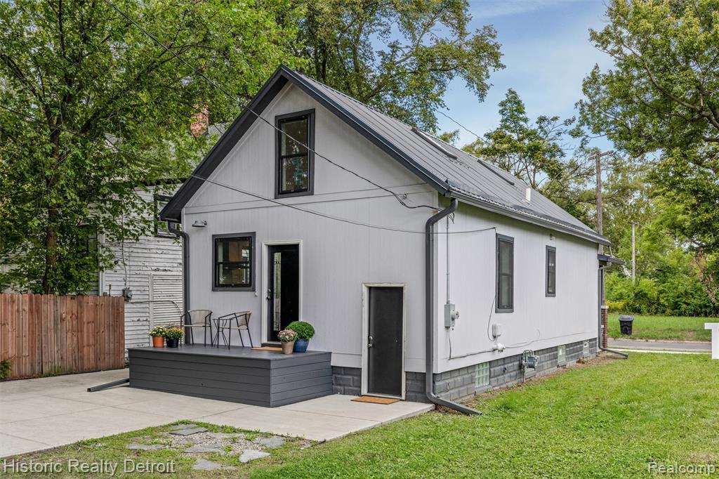 3644 Preston Street, Detroit, MI 48207 — Photo 33