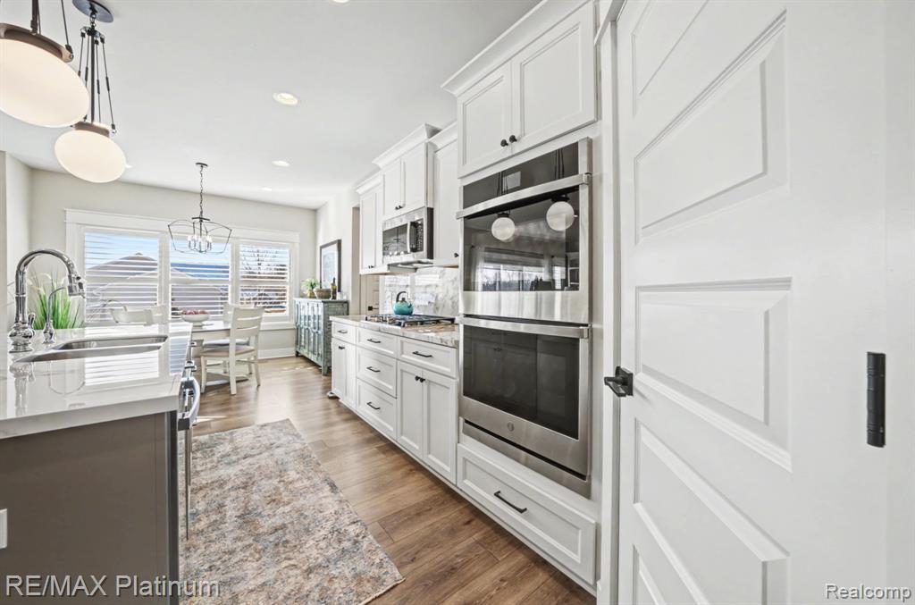 9860 Havendale Drive, Brighton, MI 48114 — Photo 11