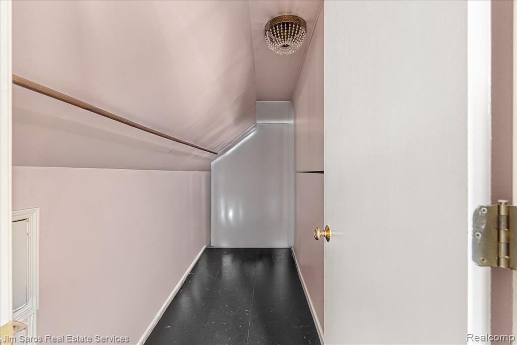 23240 Forest Street, Oak Park, MI 48237 — Photo 12