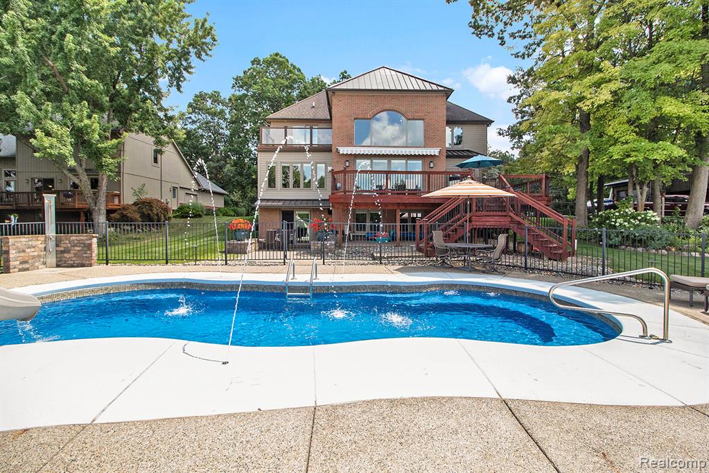 4973 Parview Drive, Clarkston, MI — Photo 51