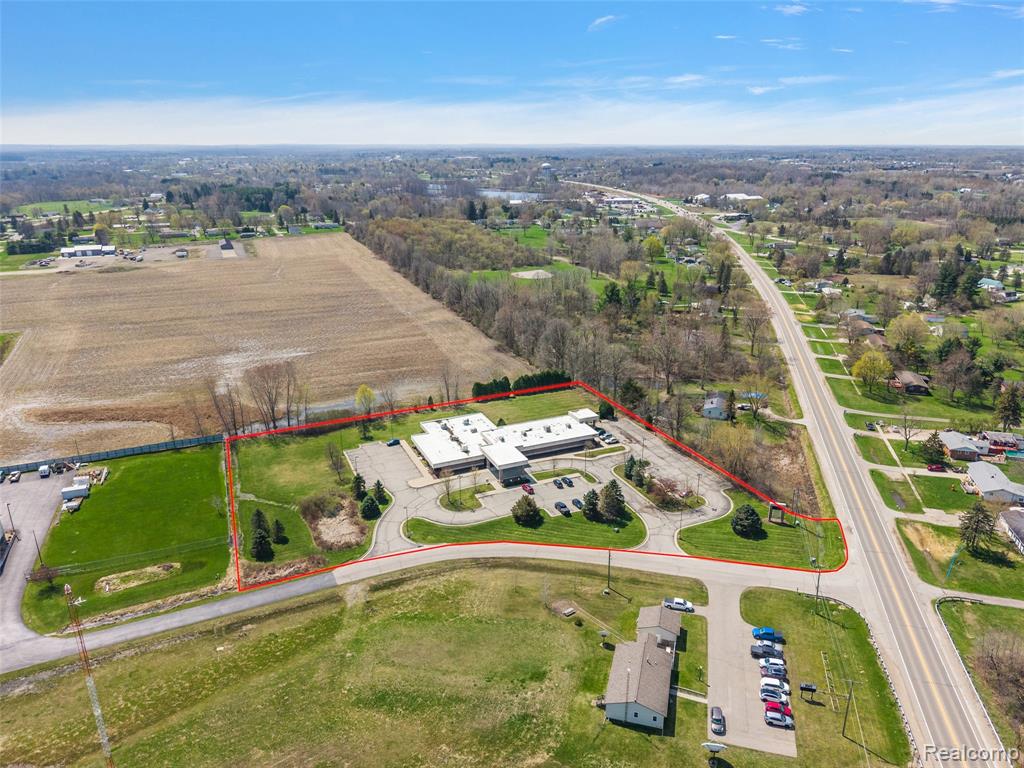 1794 N Lapeer Road, Lapeer, MI 48446 — Photo 7