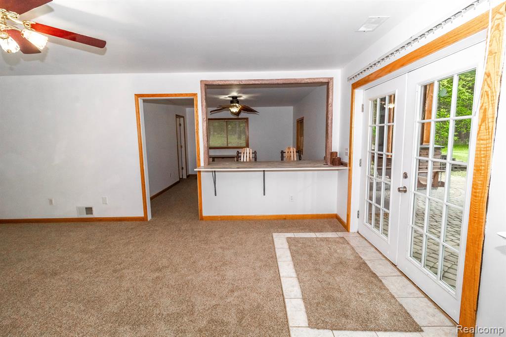 4707 MOUNT MORRIS Road, Columbiaville, MI 48421 — Photo 31