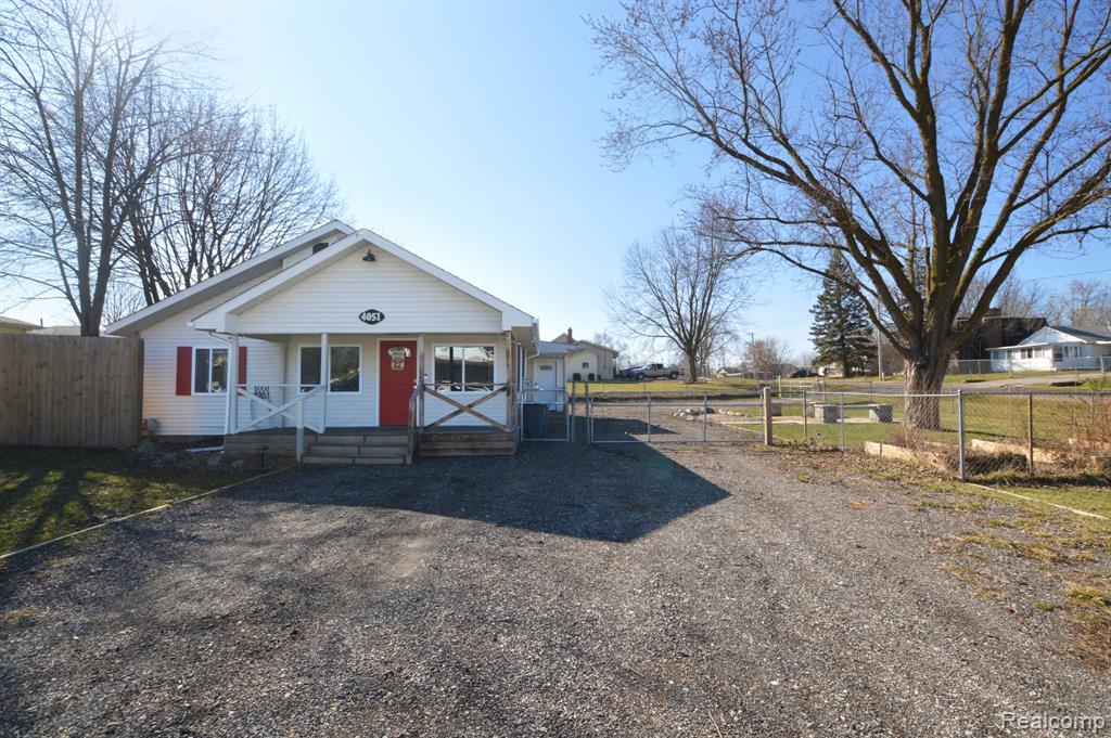 4051 Red Wing Drive, Flint, MI 48532 — Photo 2
