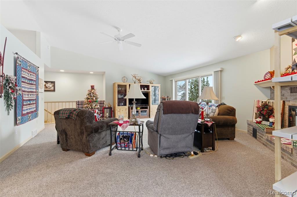 68 Pine Grove Drive, Frankenmuth, MI 48734 — Photo 13