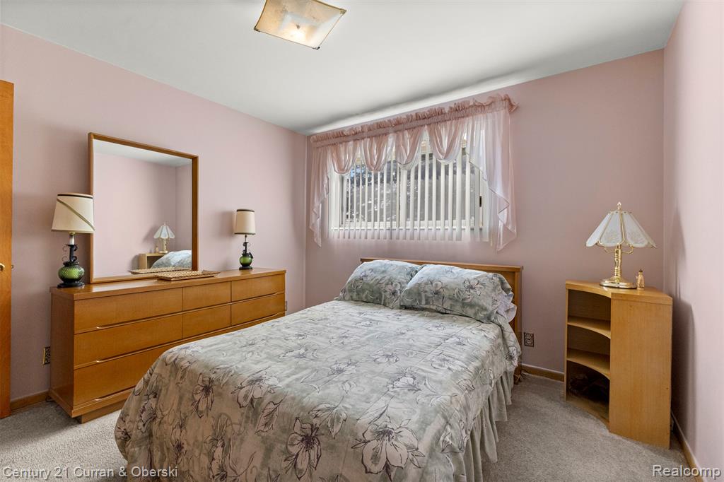 6450 N Lafayette Street, Dearborn Heights, MI 48127 — Photo 13