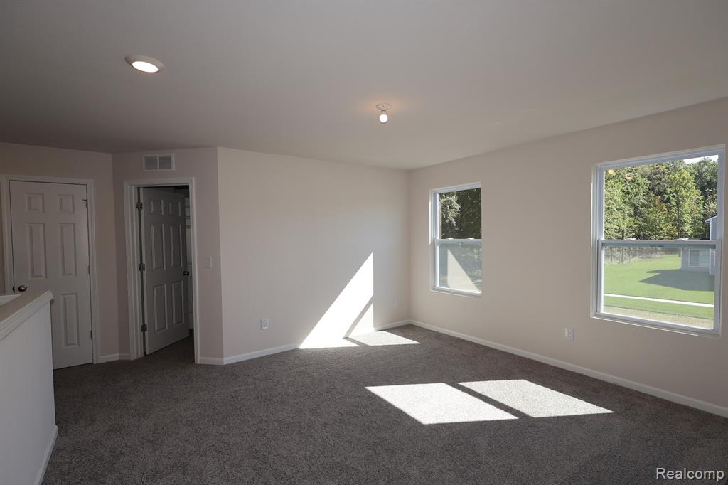 4320 Oak Street, Grand Blanc, MI 48439 — Photo 17