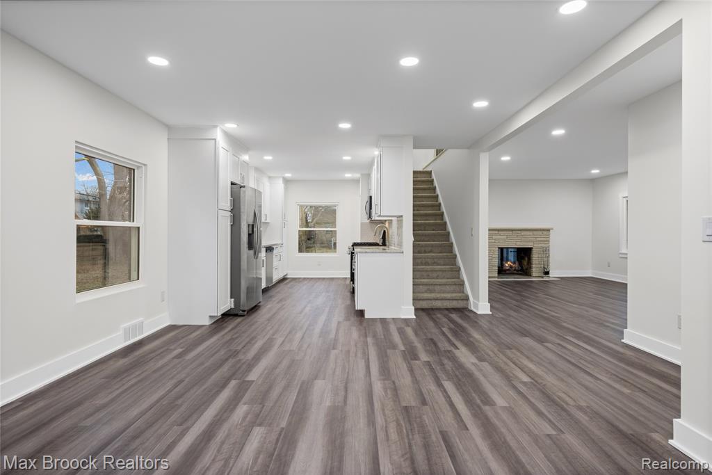 17348 Hilton Street, Southfield, MI, 48075