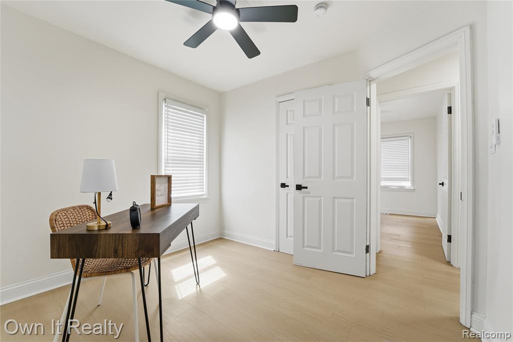 20190 Stansbury Street, Detroit, MI 48235 — Photo 15