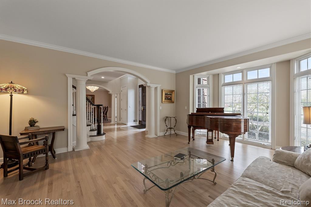 398 Shrewsbury Drive, Clarkston, MI 48348 — Photo 32