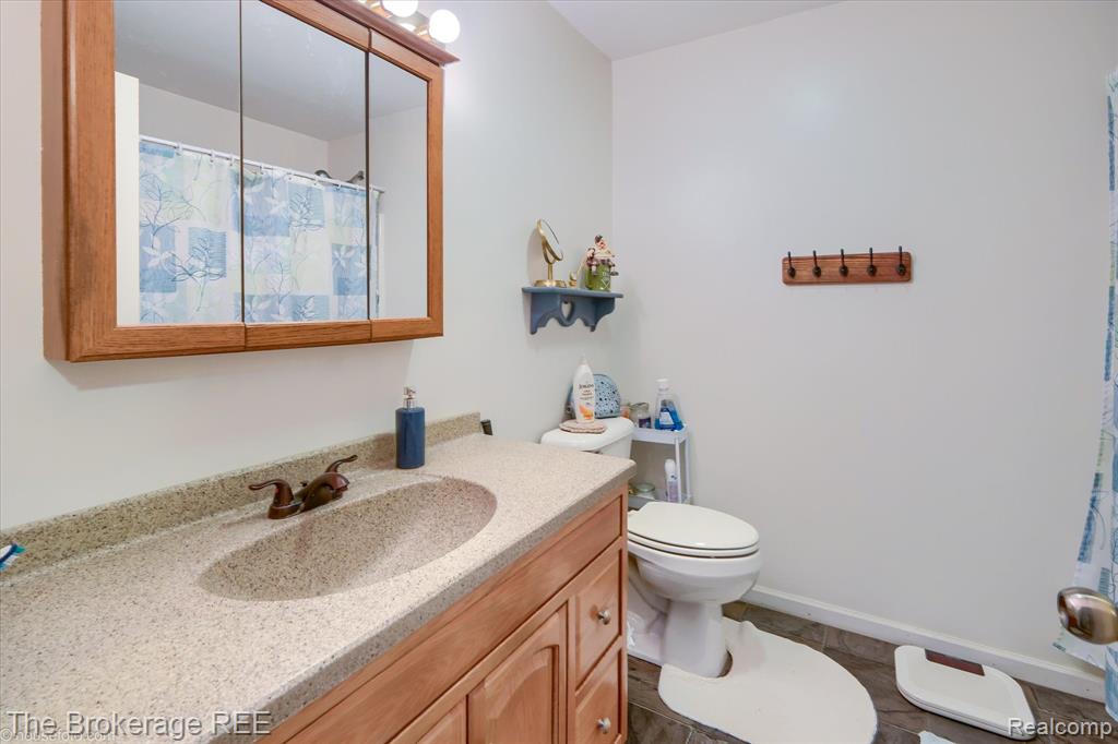 7480 Vassar Road, Otisville, MI 48463 — Photo 23