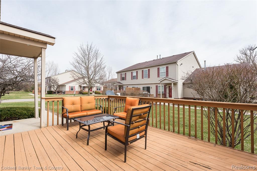 837 Oakwood Drive, Howell, MI 48843 — Photo 28