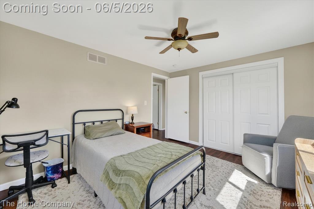 31302 Saratoga Avenue, Warren, MI 48093 — Photo 34