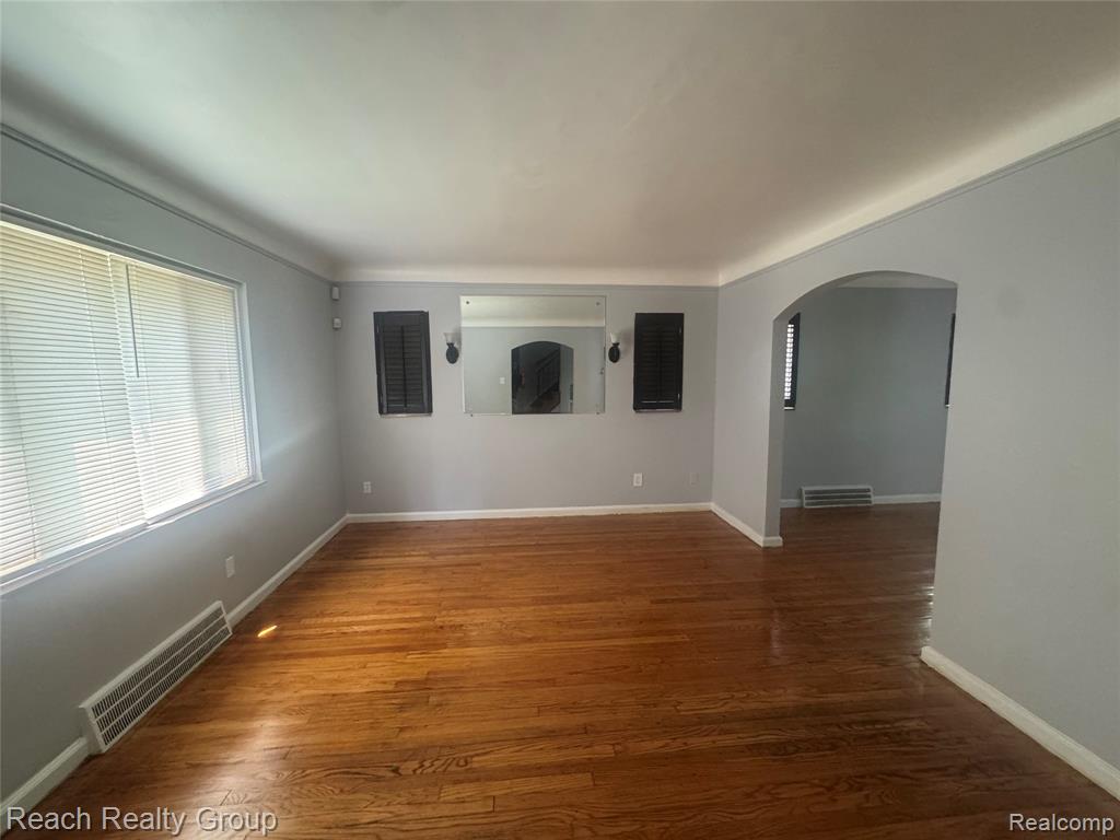 8068 Coyle Street - Photo 5