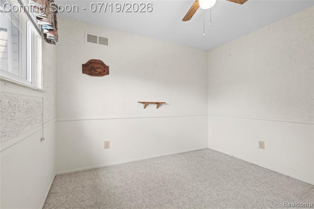 24208 Cambridge Street, Trenton, MI 48183 — Photo 13