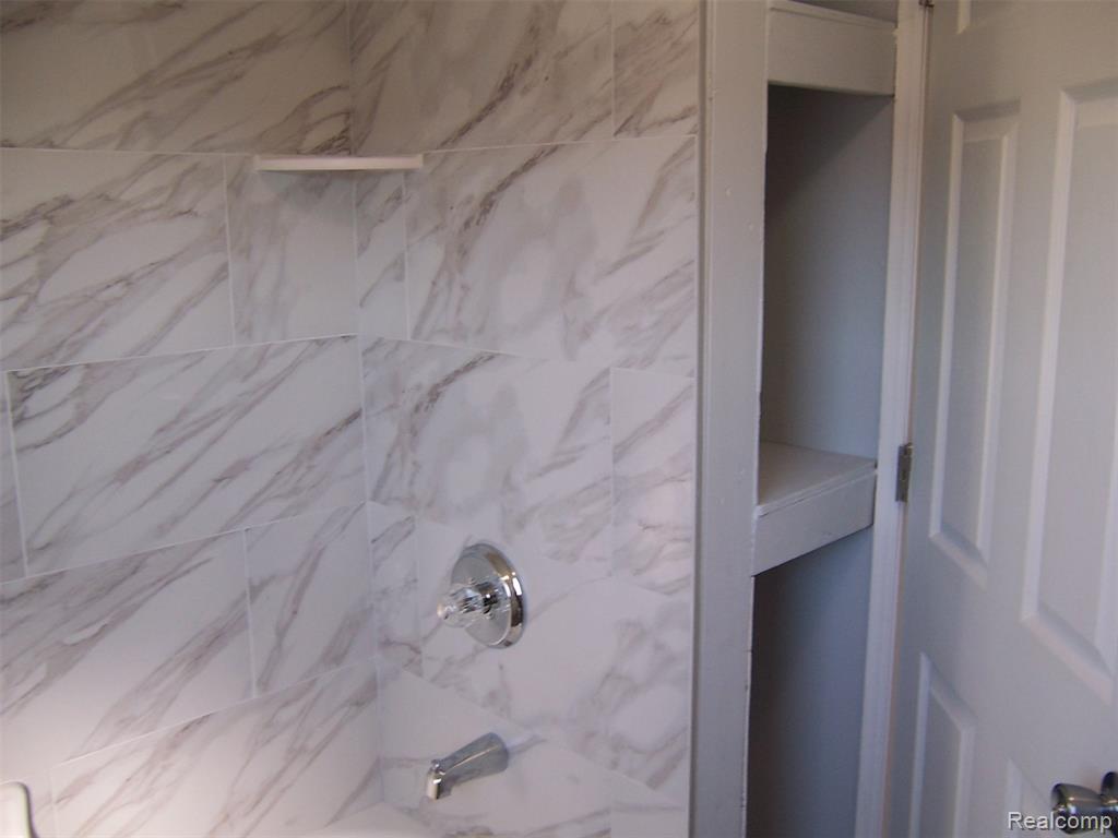3255 Harrington Road, Port Huron, MI 48060 — Photo 26