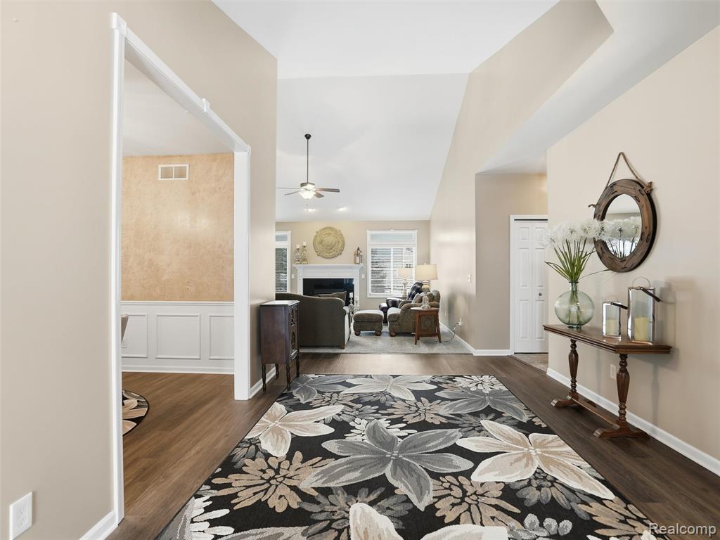 26833 Alderman Alderman Court, Harrison Township, MI — Photo 2