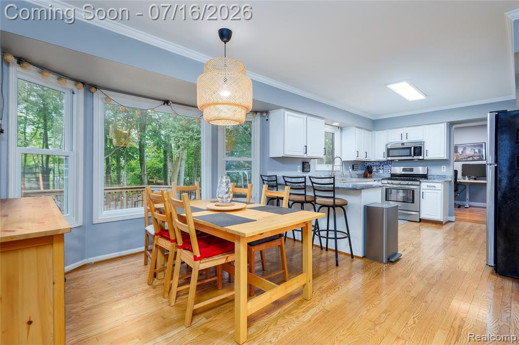 42790 Ledgeview Drive, Novi, MI 48377 — Photo 12