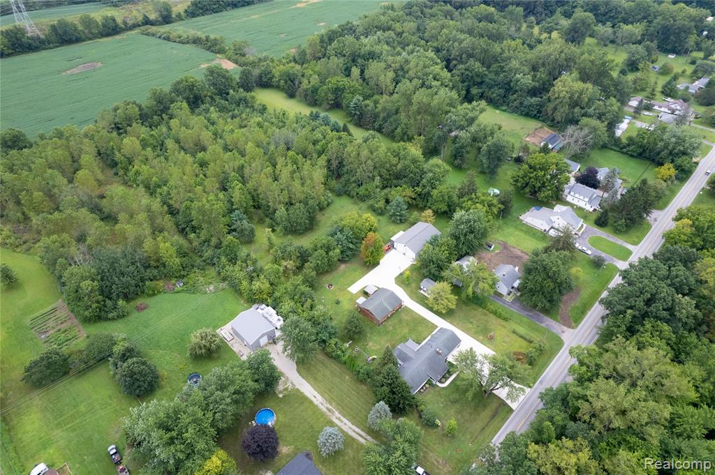 10784 Exeter Road, Carleton, MI 48117 — Photo 59