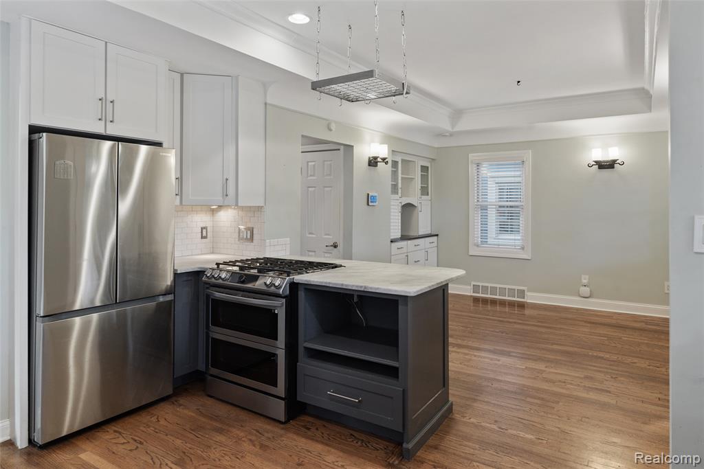 986 Smith Avenue, Birmingham, MI 48009 — Photo 10