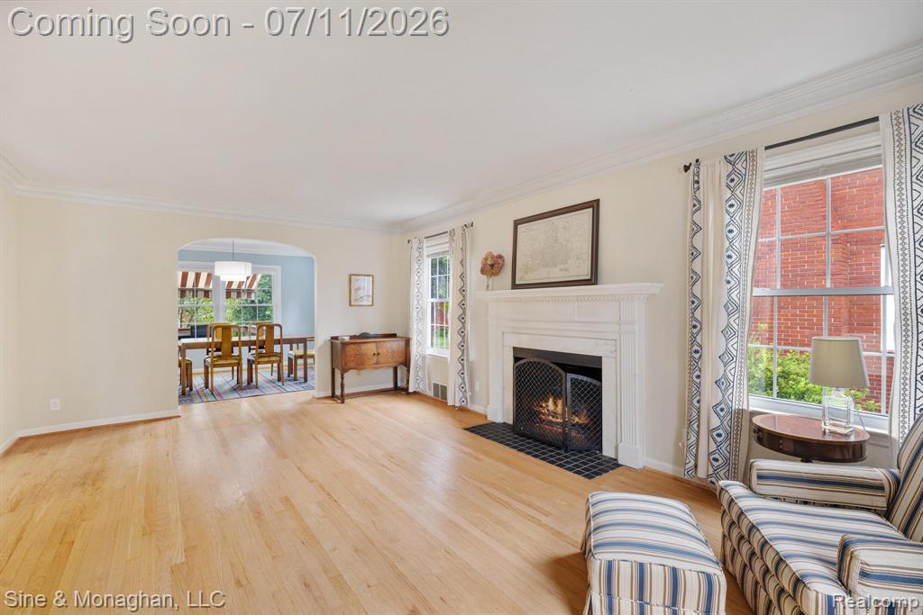 679 NEFF Road, Grosse Pointe, MI 48230 — Photo 10