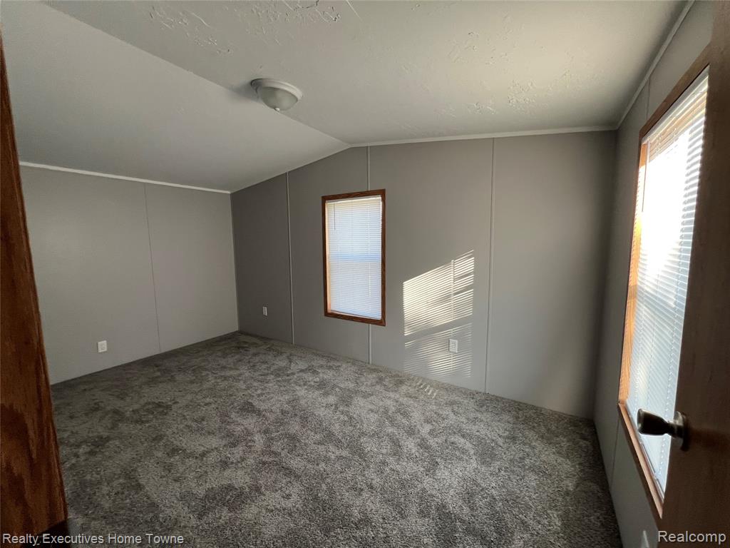 4101 Mapleview Court E, Brown, MI 48428 — Photo 20