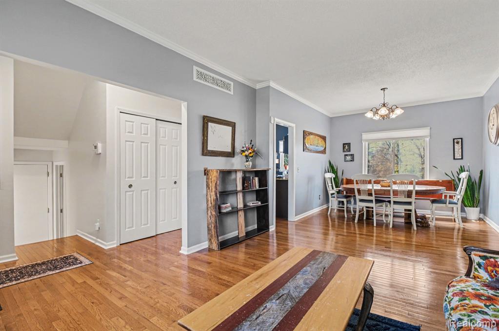 1640 Estates Drive, Detroit, MI 48206 — Photo 15