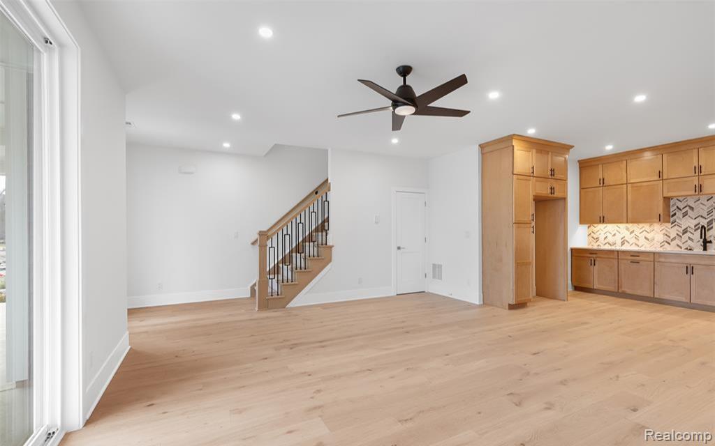 412 S Center Street, Northville, MI 48167 — Photo 17