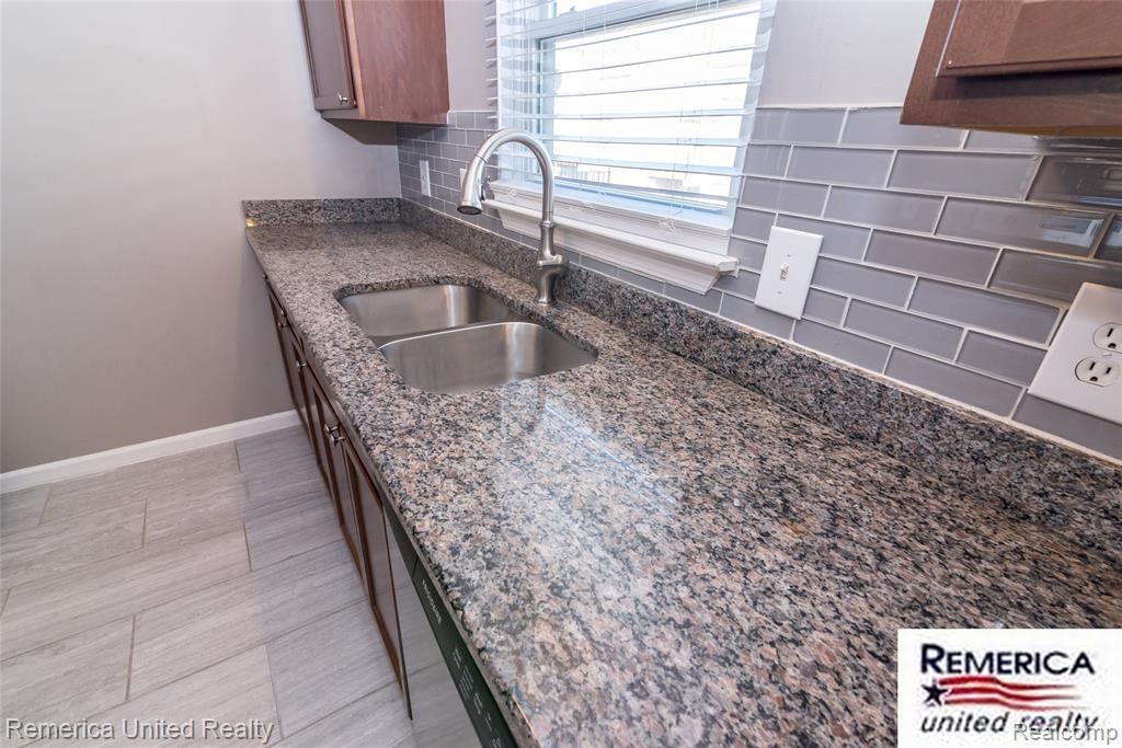 1762 Campau Farms Circle, Detroit, MI 48207 — Photo 31