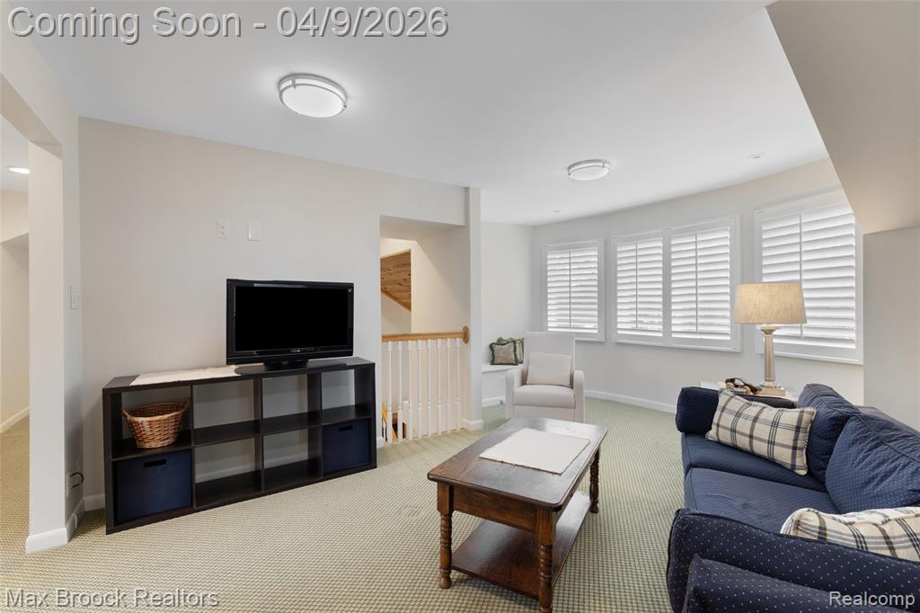 73 Hawthorne Road, Grosse Pointe Shores, MI 48236 — Photo 31