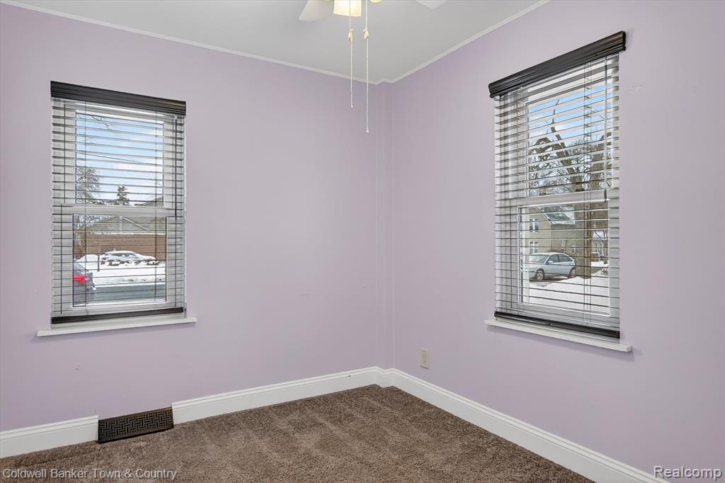 415 Putnam Street, Pinckney, MI 48169 — Photo 13