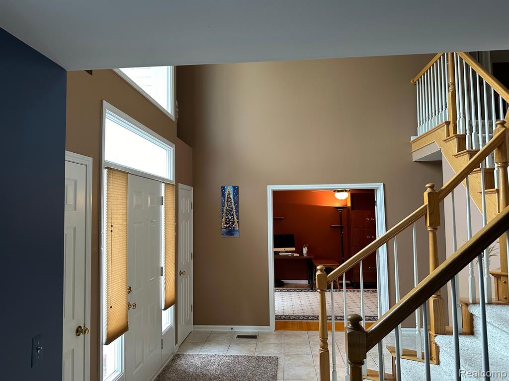 48701 LAFAYETTE Drive, Macomb, MI 48044 — Photo 28