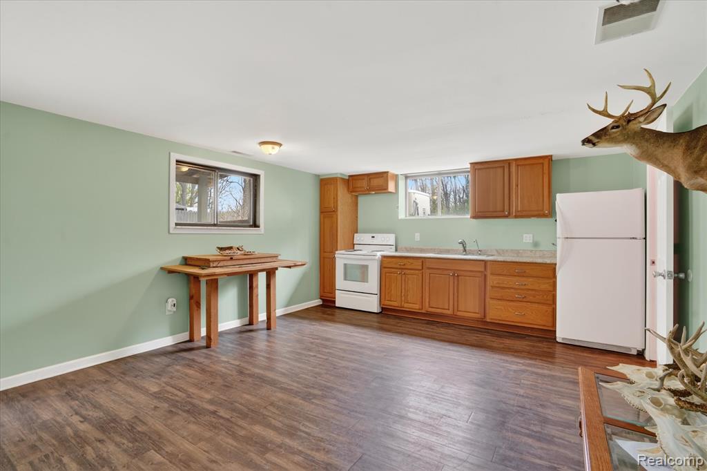 175 Templar Avenue, Pinckney, MI 48169 — Photo 42
