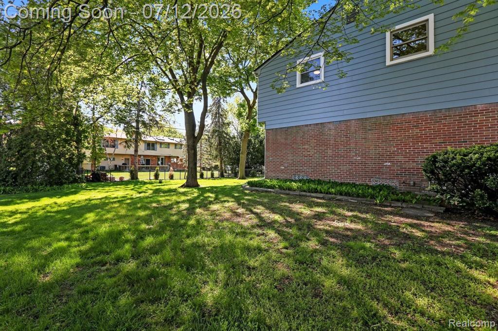 7381 CATHEDRAL Drive, Bloomfield Hills, MI — Photo 36