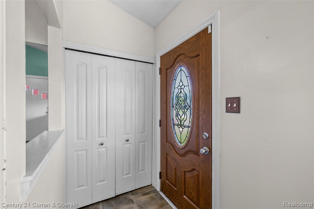 692 Easley Drive, Westland, MI 48186 — Photo 4