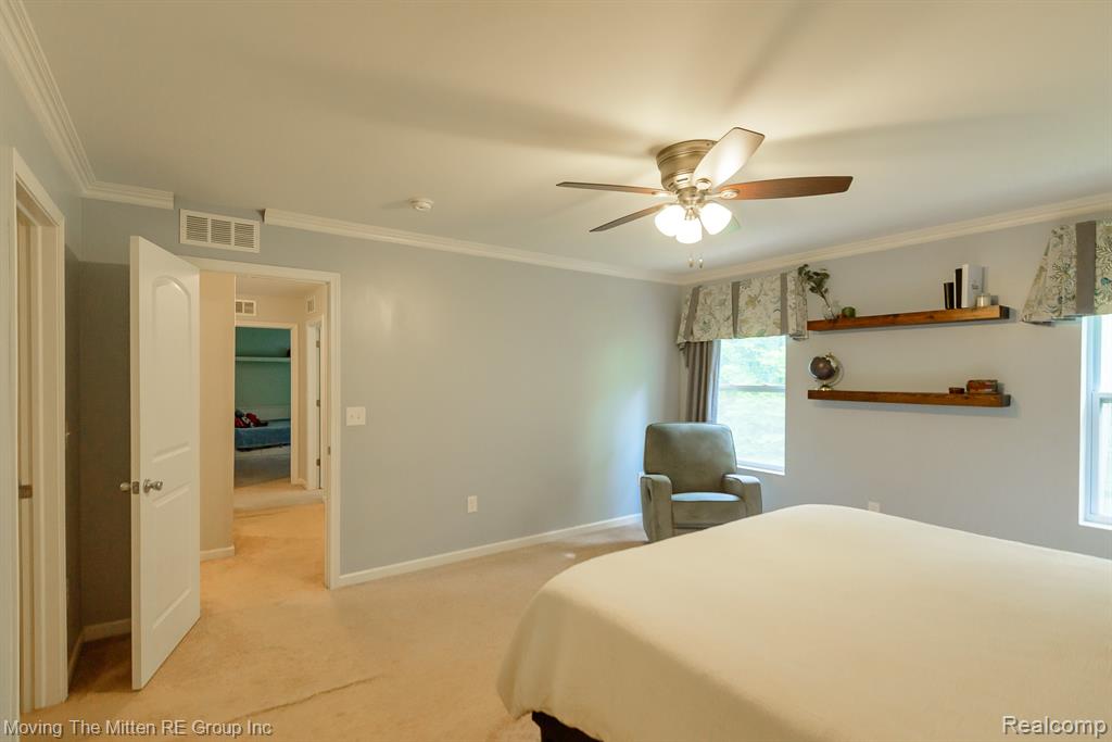 42880 Frederick Court, Belleville, MI 48111 — Photo 21