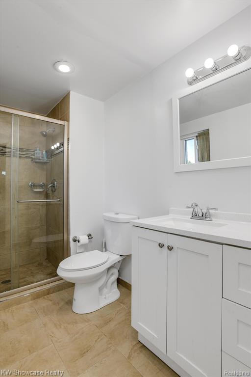 6322 CLARENDON Drive, Canton, MI 48187 — Photo 32