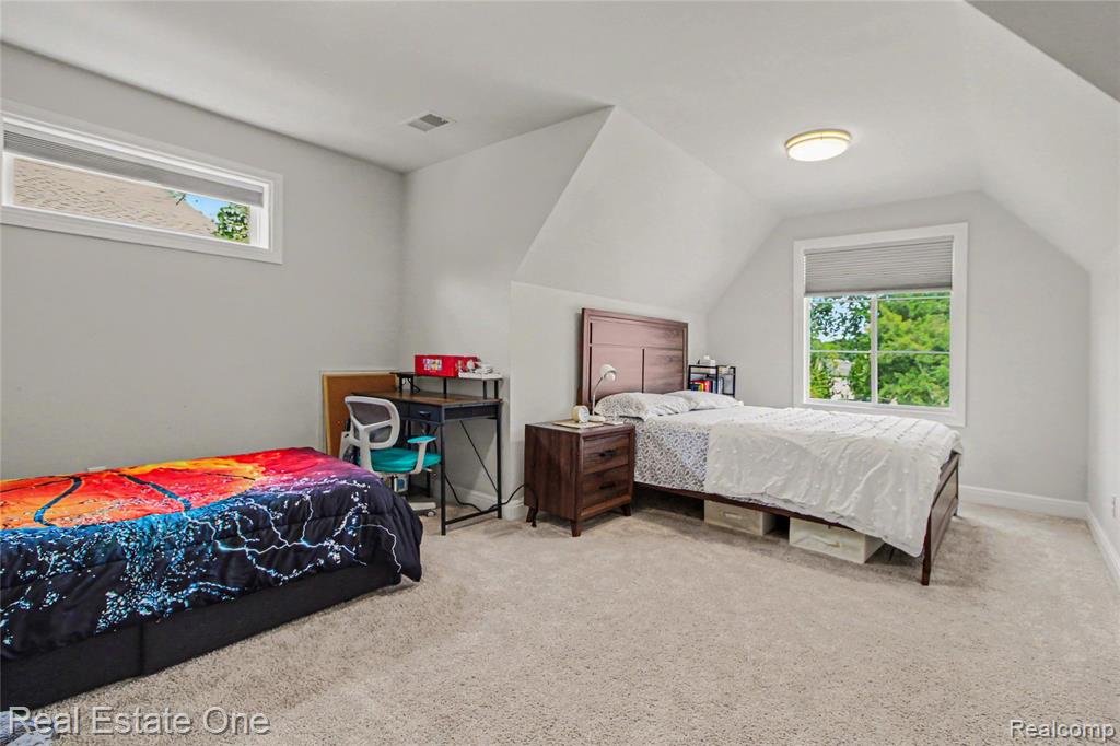 4715 Tonawanda Avenue, Royal Oak, MI 48073 — Photo 22