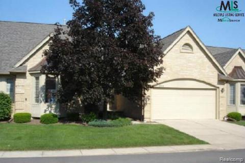 54516 Cambridge, Shelby Twp, MI 48315