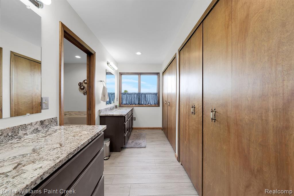 9594 MARQUETTE Road, Wales, MI — Photo 19