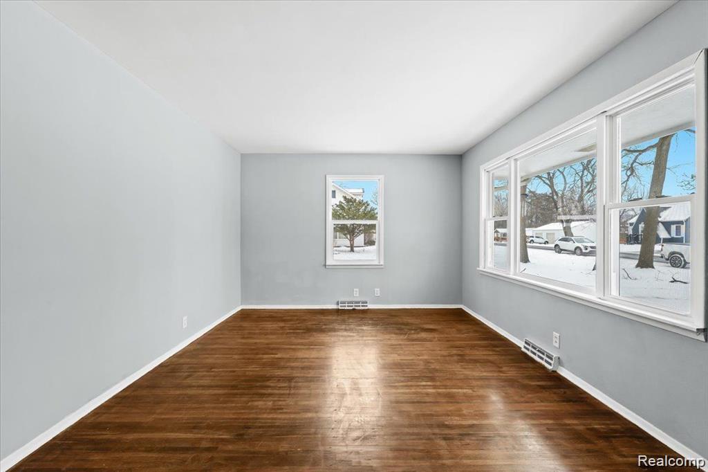 550 Royal Drive, Blackman, MI 49202 — Photo 6