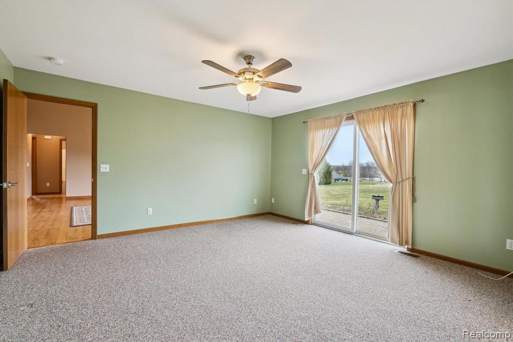 4332 LAKE PLEASANT Road, North Branch, MI 48461 — Photo 27