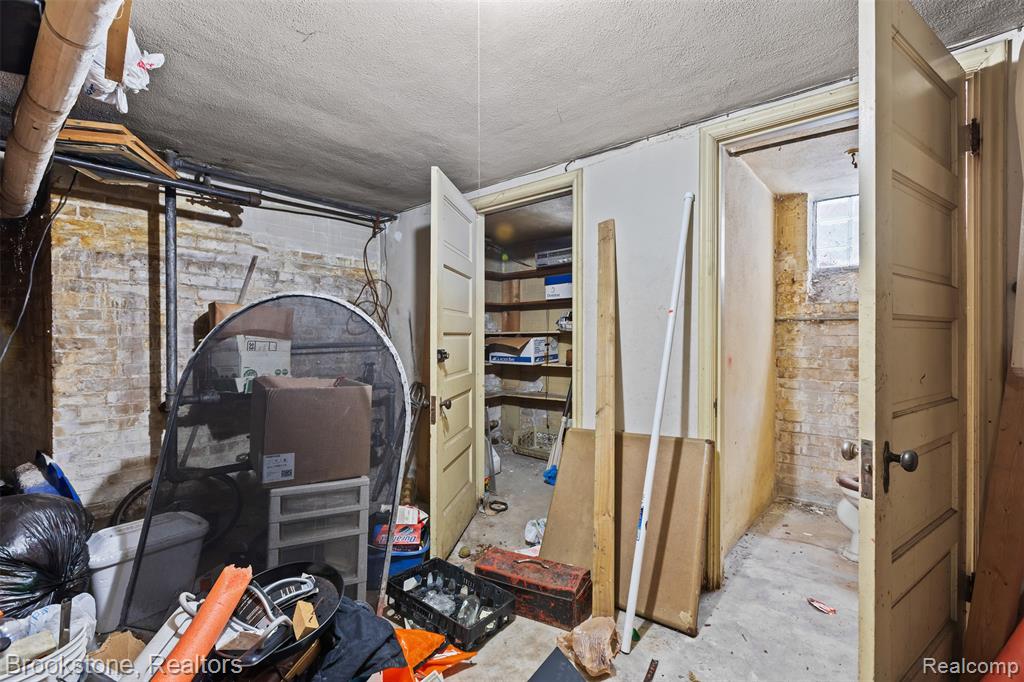 18215 Parkside Street, Detroit, MI 48221 — Photo 41