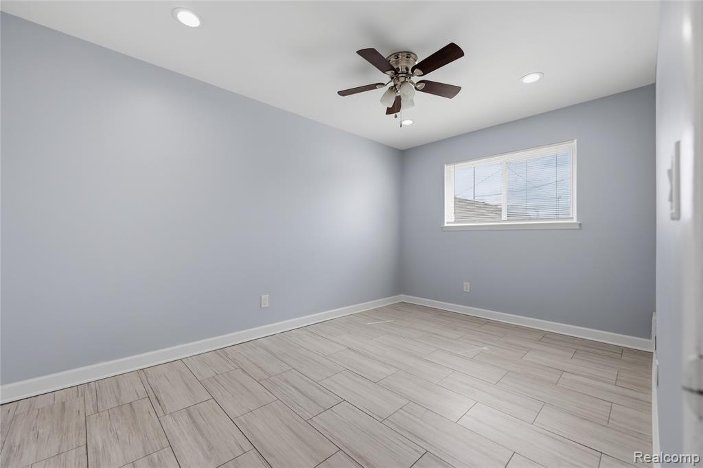 30746 Brush Street, Madison Heights, MI 48071 — Photo 14