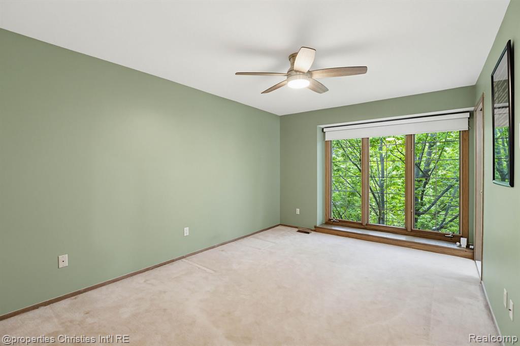 1743 Beechwood Way, Bloomfield Hills, MI 48302 — Photo 32