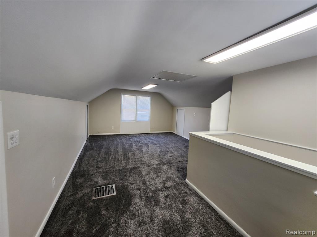 9938 Royal Grand, Redford, MI 48239 — Photo 13