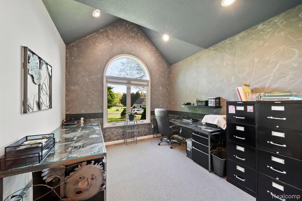 4852 INDIAN CREEK Drive, Jackson, MI 49201 — Photo 35